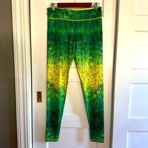 NWOT Pelagic Leggings